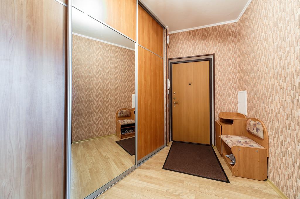 Apartment Domashny Uyut Na Belinskogo 41 Luxe Ekaterinburg Esterno foto