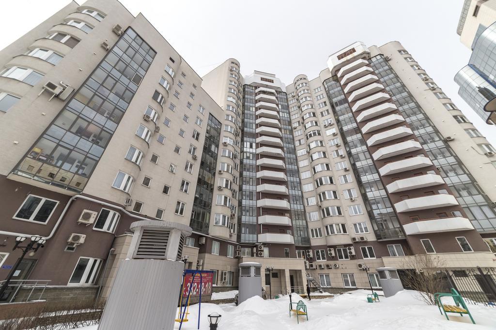 Apartment Domashny Uyut Na Belinskogo 41 Luxe Ekaterinburg Esterno foto