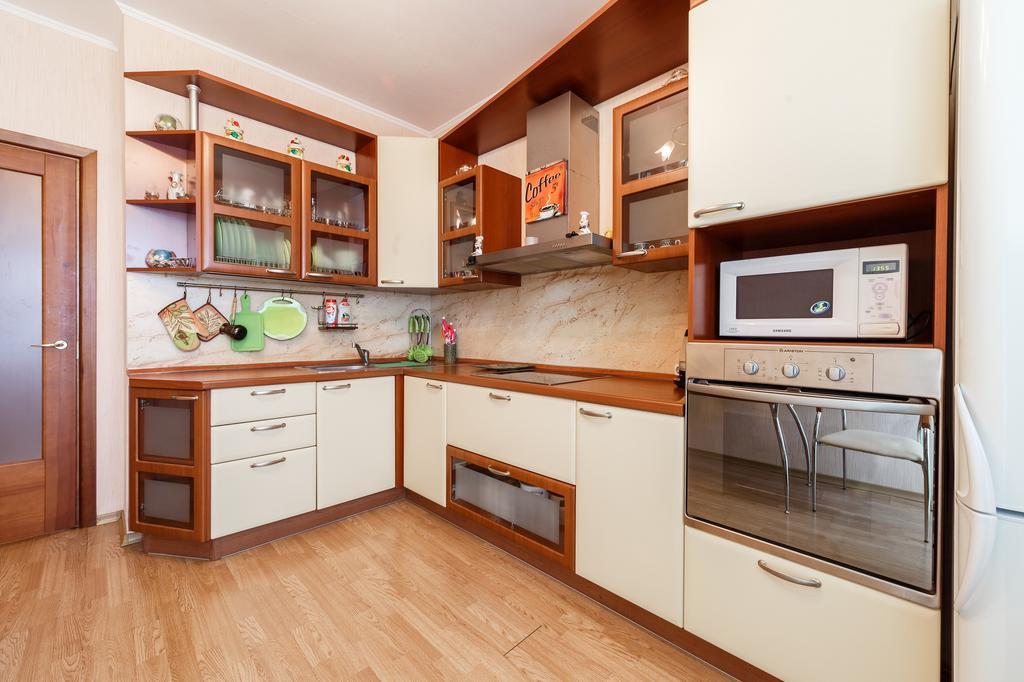 Apartment Domashny Uyut Na Belinskogo 41 Luxe Ekaterinburg Esterno foto